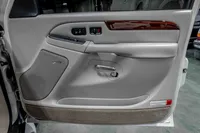 2003-Cadillac-Escalade-White Diamond Pearl-3GYFK66N33G294143-47.jpg
